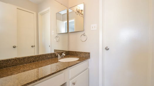 Webster null-story, 2-bed 18800 Egret Bay Boulevard 215-idx