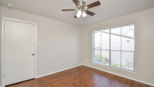 Webster null-story, 2-bed 18800 Egret Bay Boulevard 215-idx