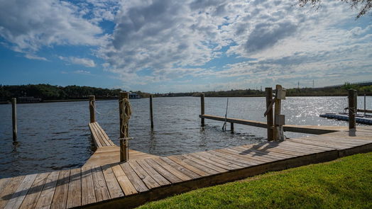 Webster 1-story, 1-bed 18809 Egret Bay Boulevard 223-idx
