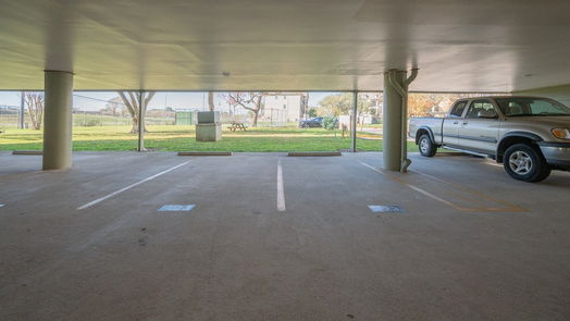 Webster 1-story, 1-bed 18809 Egret Bay Boulevard 223-idx