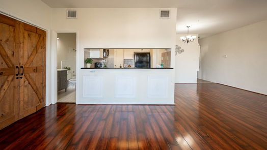 Webster 1-story, 1-bed 18809 Egret Bay Boulevard 223-idx