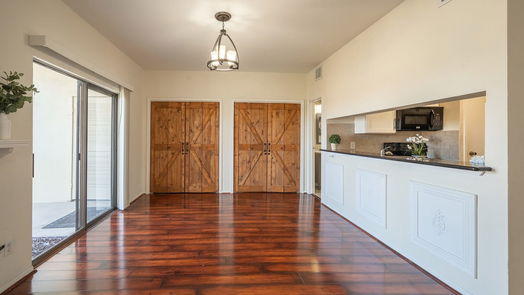 Webster 1-story, 1-bed 18809 Egret Bay Boulevard 223-idx