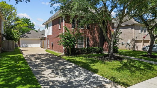 Houston 2-story, 4-bed 13511 Robin Hill Court-idx