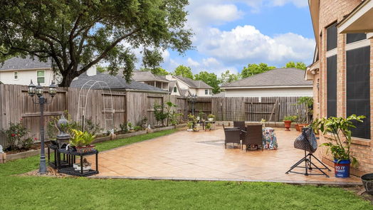 Houston 2-story, 5-bed 4103 Oak Blossom Court-idx