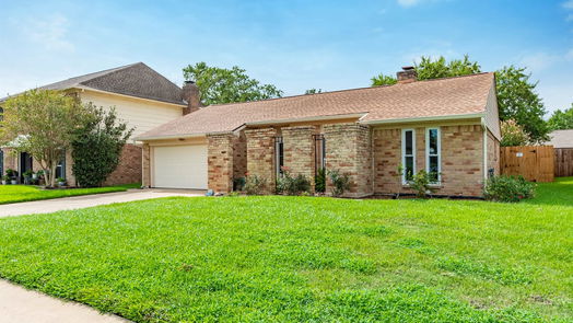 Houston 1-story, 4-bed 15727 Echo Hill Drive-idx