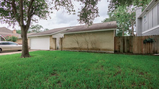 Houston 1-story, 3-bed 16019 Brookford Drive-idx