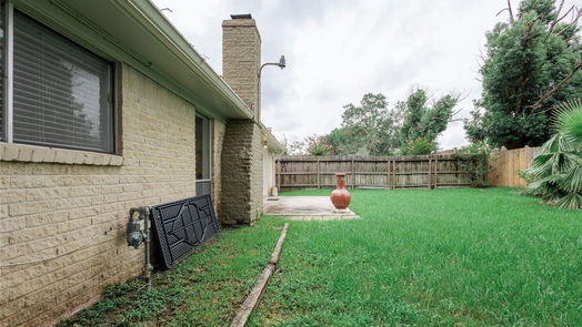 Houston 1-story, 3-bed 16019 Brookford Drive-idx