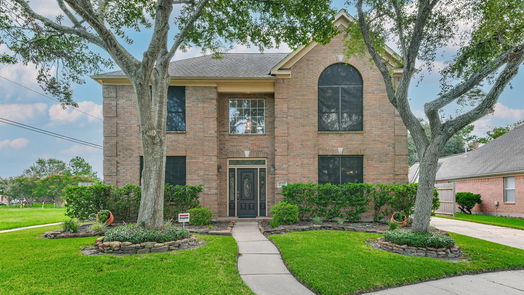 Houston 2-story, 3-bed 13722 Country Green Court-idx