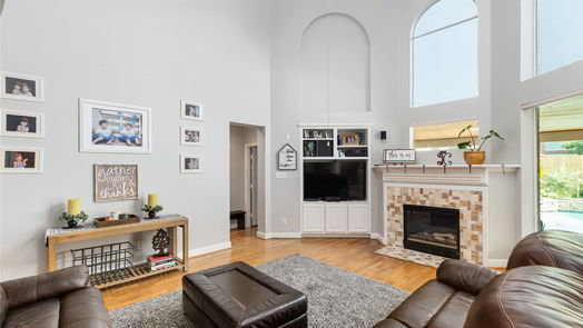 Houston 2-story, 5-bed 4607 Olive Green Court-idx