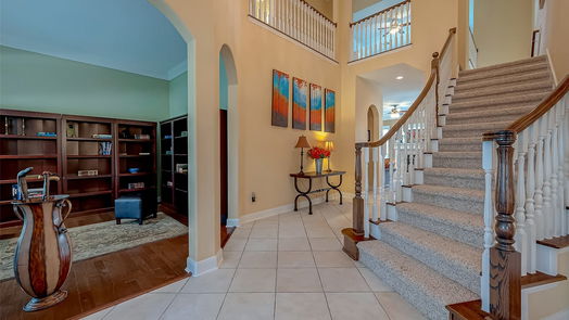 Houston 2-story, 5-bed 15522 Wooden Oak Court-idx