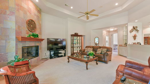 Houston 1-story, 3-bed 3522 Emerald Falls Court-idx