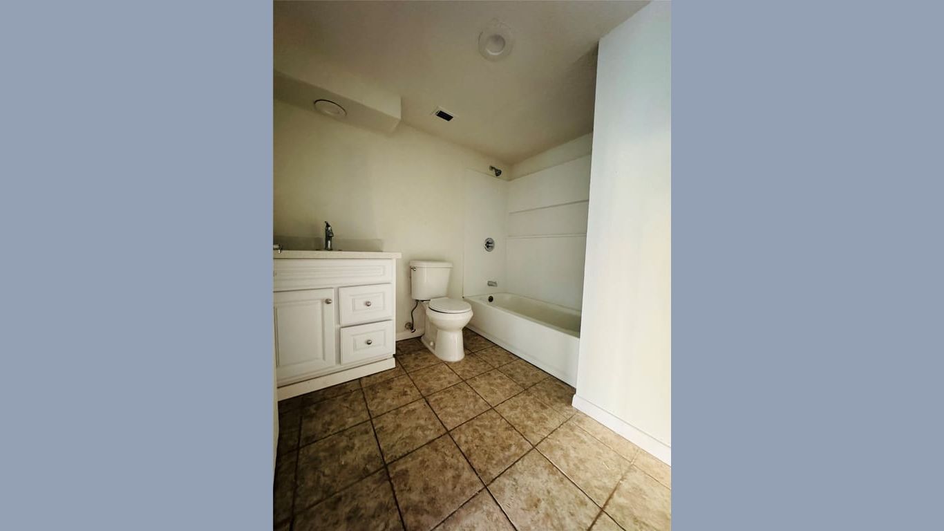 Houston 2-story, 1-bed 17210 Imperial Valley Drive 61-idx
