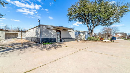 Houston 1-story, 1-bed 15713 Lillja Road-idx