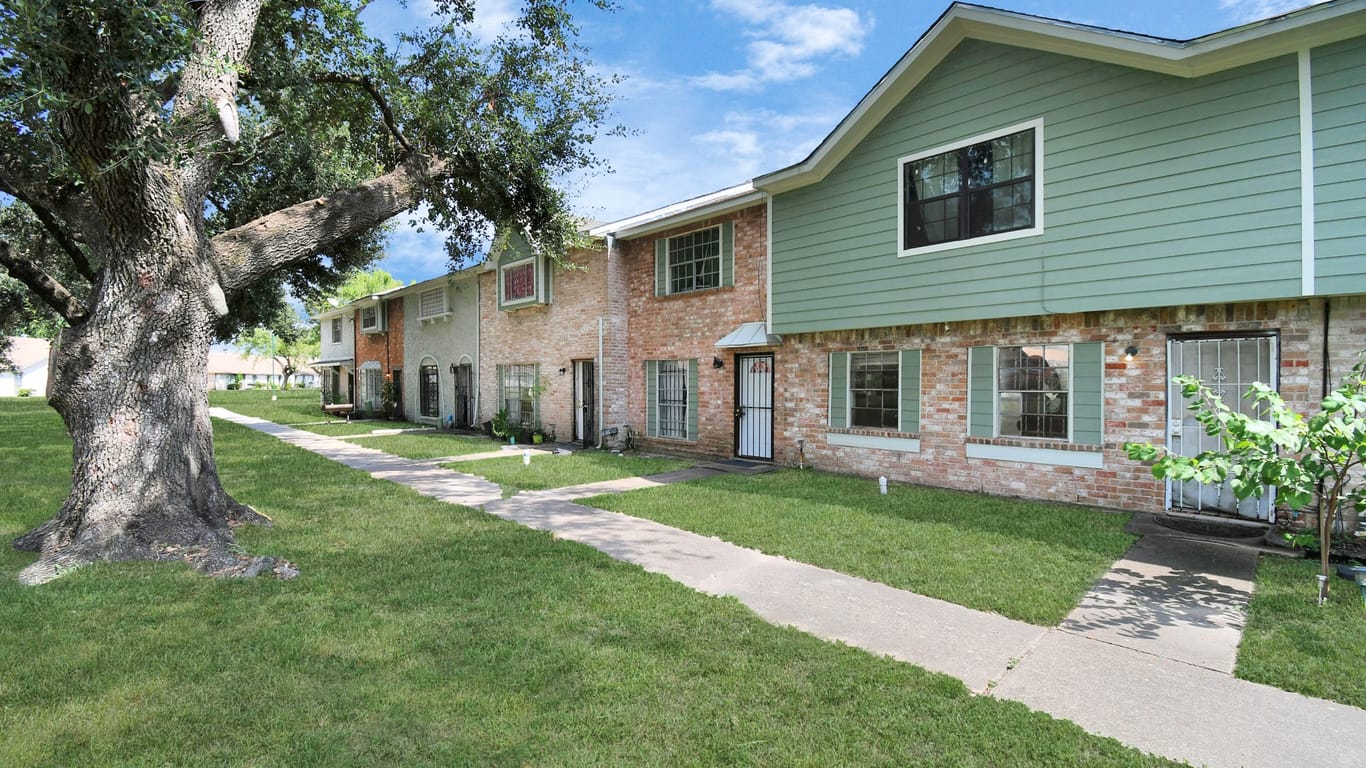 Houston 2-story, 4-bed 23 Casa Grande Drive 23-idx