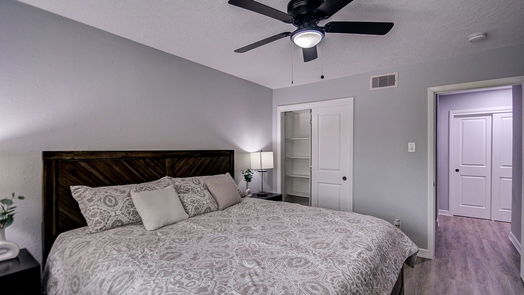 Houston 1-story, 4-bed 8706 Glen Valley Drive-idx