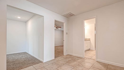 Houston 1-story, 5-bed 7935 Rockhill Street-idx