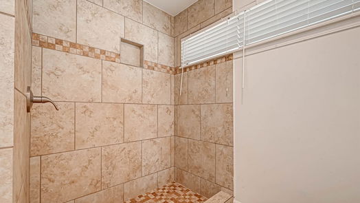 Houston 1-story, 5-bed 7935 Rockhill Street-idx