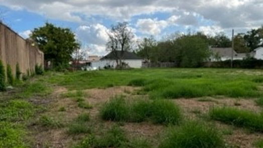 Houston 1-story, 2-bed 7447 Evans Street-idx