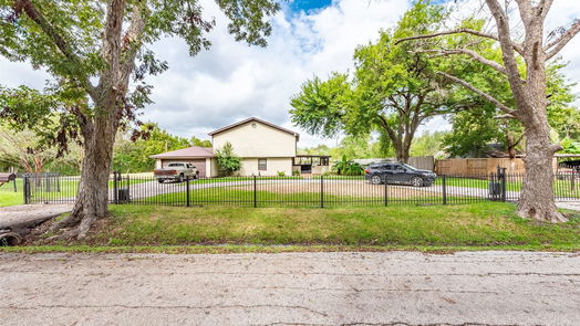 Houston 2-story, 3-bed 6721 Brace Street-idx