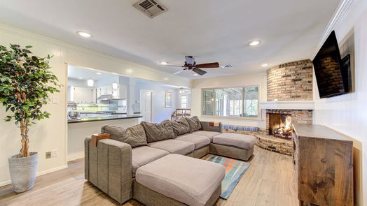 Houston 1-story, 3-bed 8119 Glenloch Drive-idx