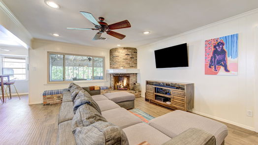 Houston 1-story, 3-bed 8119 Glenloch Drive-idx
