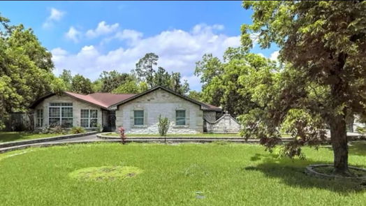 Houston 1-story, 5-bed 7847 Broadview Drive-idx