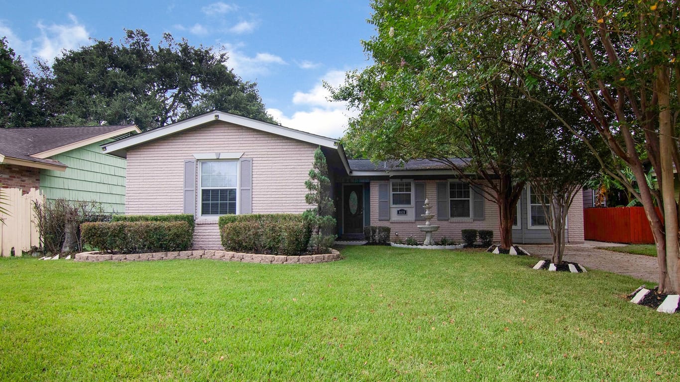 Houston 1-story, 3-bed 8618 Glenbrae Street-idx