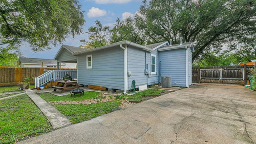 Houston 1-story, 3-bed 7164 Evans Street-idx