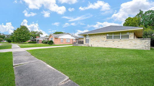 Houston 1-story, 4-bed 7865 Pecan Villas Drive-idx