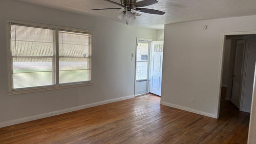 Houston 1-story, 3-bed 7160 Evans Street-idx