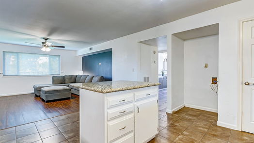 Houston 1-story, 3-bed 1710 Reseda Drive-idx