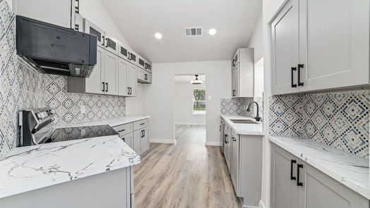 Houston 1-story, 3-bed 15227 Ridgewell Drive-idx