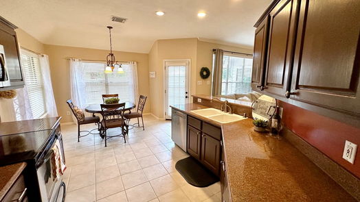 Houston 1-story, 3-bed 14103 Ivy Bluff Court-idx