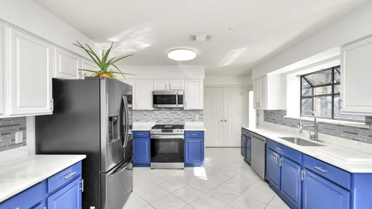 Houston 2-story, 5-bed 14202 Redbud Valley Trail-idx