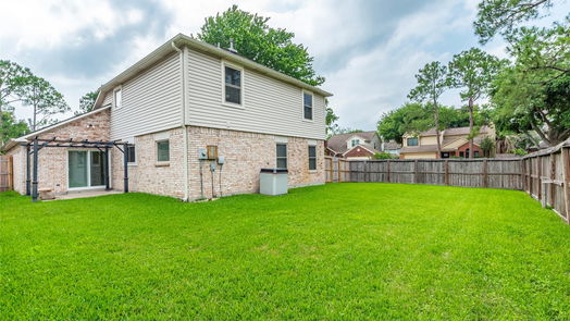 Houston 2-story, 3-bed 14515 Oak Chase Drive-idx