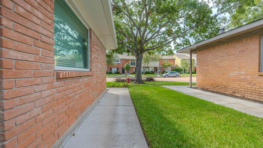 Houston 1-story, 2-bed 1446 Ramada Drive-idx