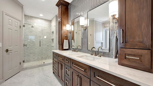 Houston 2-story, 4-bed 15718 Pinewood Cove Drive-idx