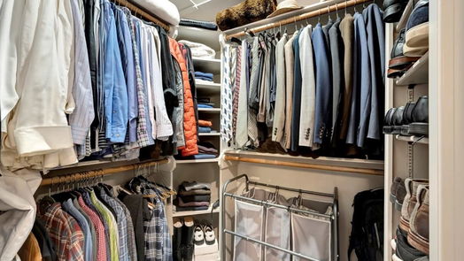 Houston 2-story, 4-bed 15718 Pinewood Cove Drive-idx