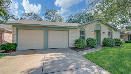 Houston 1-story, 3-bed 15611 La Casa Lane-idx