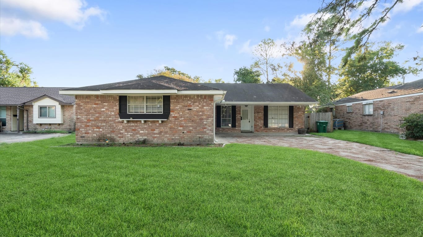 Houston 1-story, 3-bed 16014 Buccaneer Lane-idx