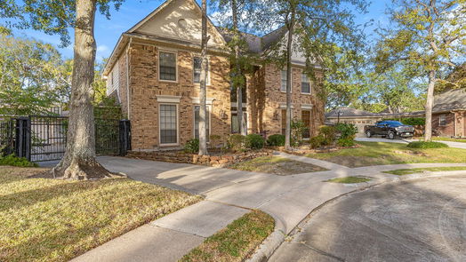 Houston 2-story, 4-bed 15207 Redwood Run Court-idx