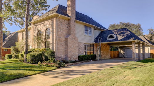 Houston 2-story, 4-bed 15723 SCENIC VIEW Drive-idx