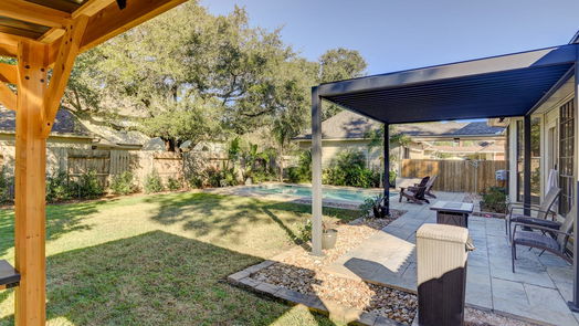 Houston 2-story, 4-bed 15723 SCENIC VIEW Drive-idx