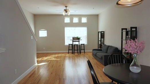 Houston 3-story, 2-bed 2710 Hullsmith Drive 603-idx