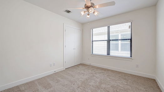 Houston 3-story, 2-bed 2710 Hullsmith Drive 1002-idx