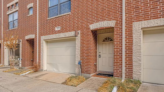 Houston 3-story, 2-bed 2710 Hullsmith Drive 1002-idx