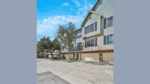 Houston 3-story, 2-bed 9200 Westheimer Road 1704-idx