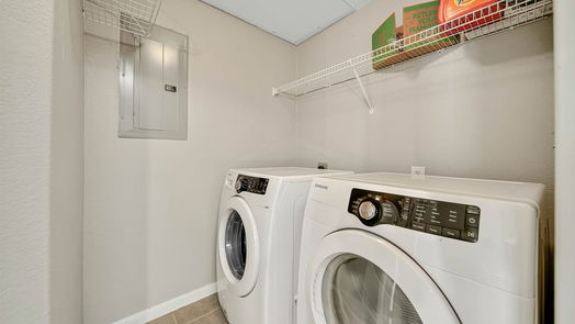 Houston 3-story, 2-bed 9200 Westheimer Road 1704-idx