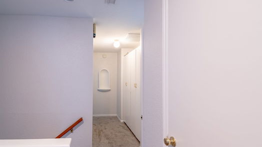 Houston 2-story, 3-bed 2100 Tanglewilde Street 153-idx