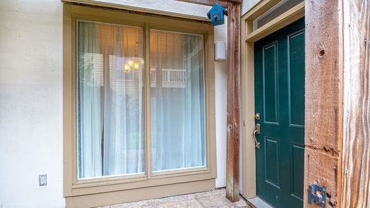 Houston 2-story, 3-bed 2100 Tanglewilde Street 153-idx